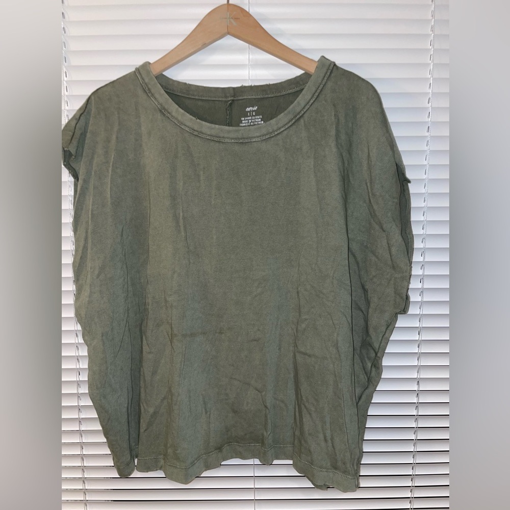 Aerie green cut off shirt - size L